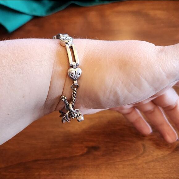 Brighton Pompeii heart toggle bracelet watch‎ - Picture 5 of 9